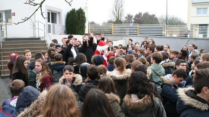 Les élèves fêtent Noël