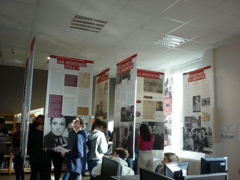 Une expo au CDI